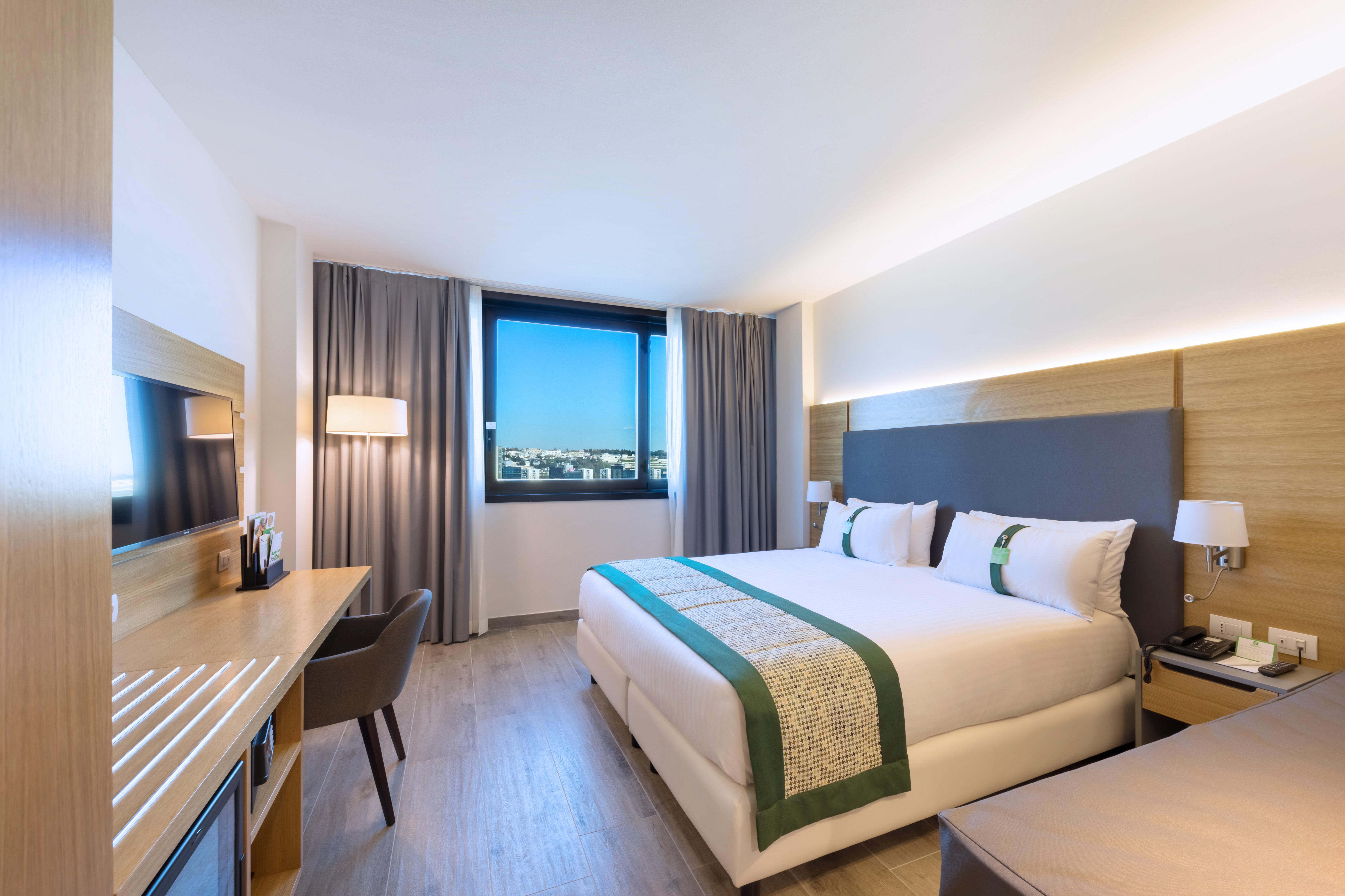 Holiday Inn Naples By Ihg Esterno foto