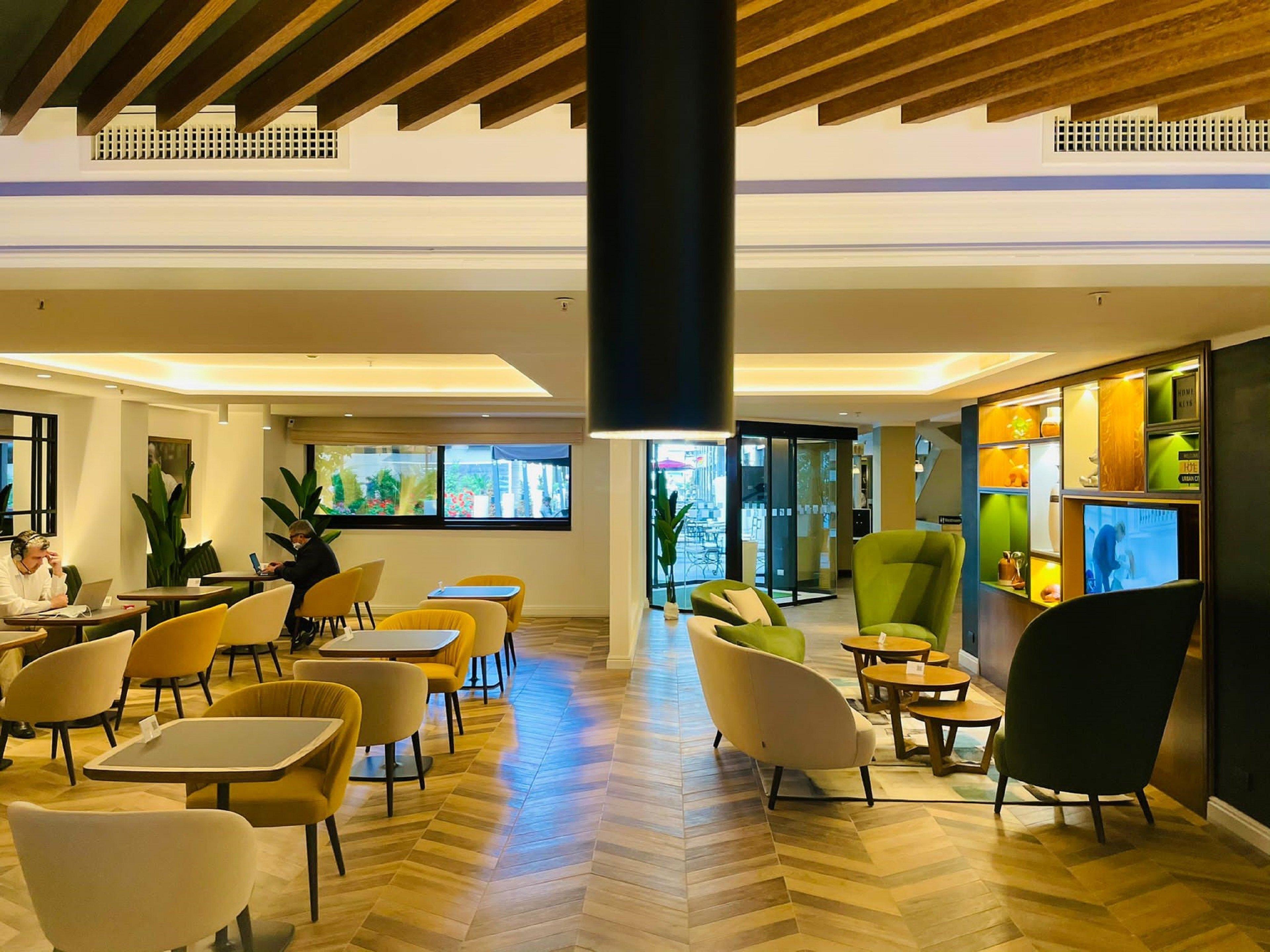 Holiday Inn Naples By Ihg Esterno foto
