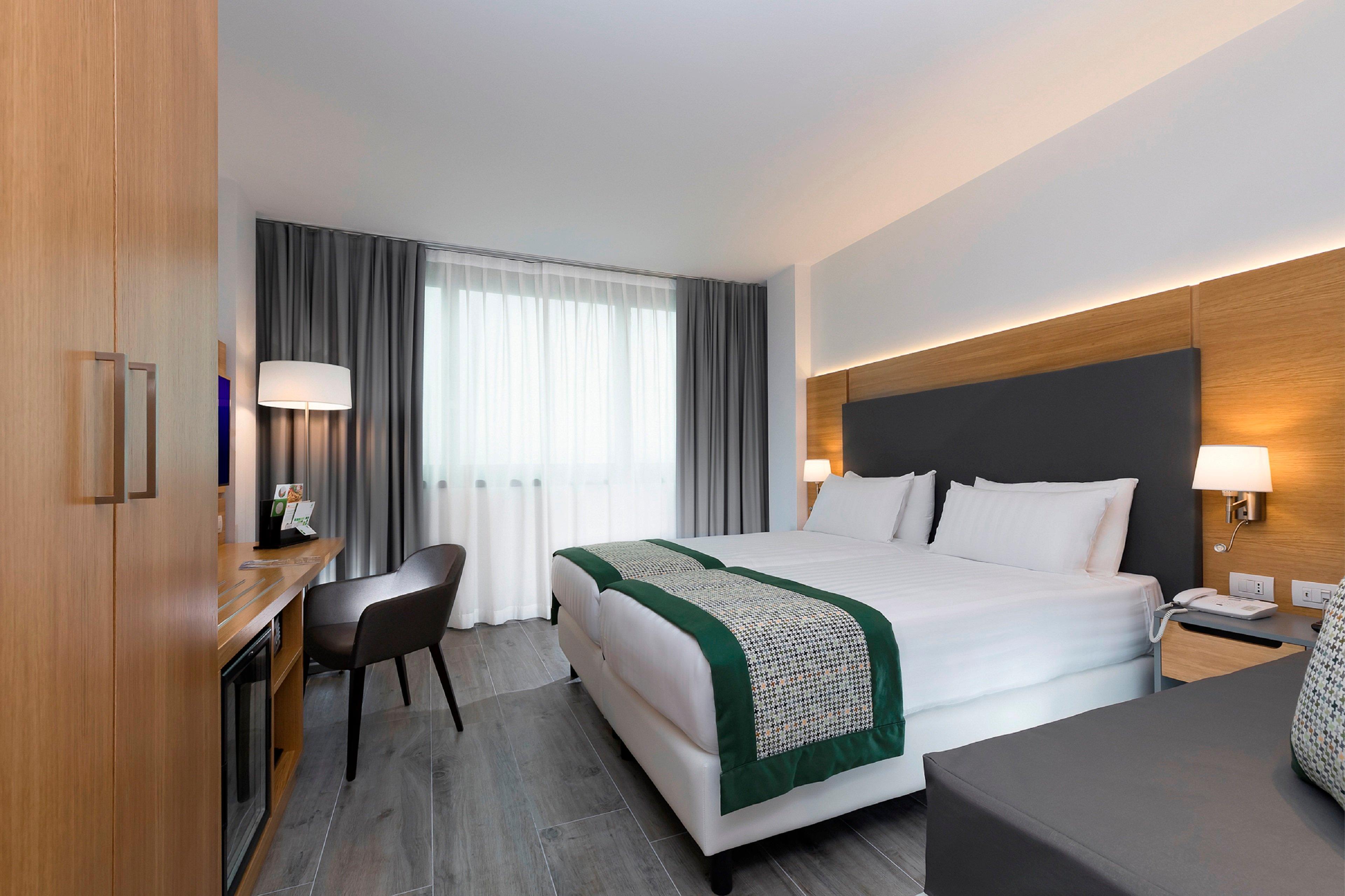 Holiday Inn Naples By Ihg Esterno foto