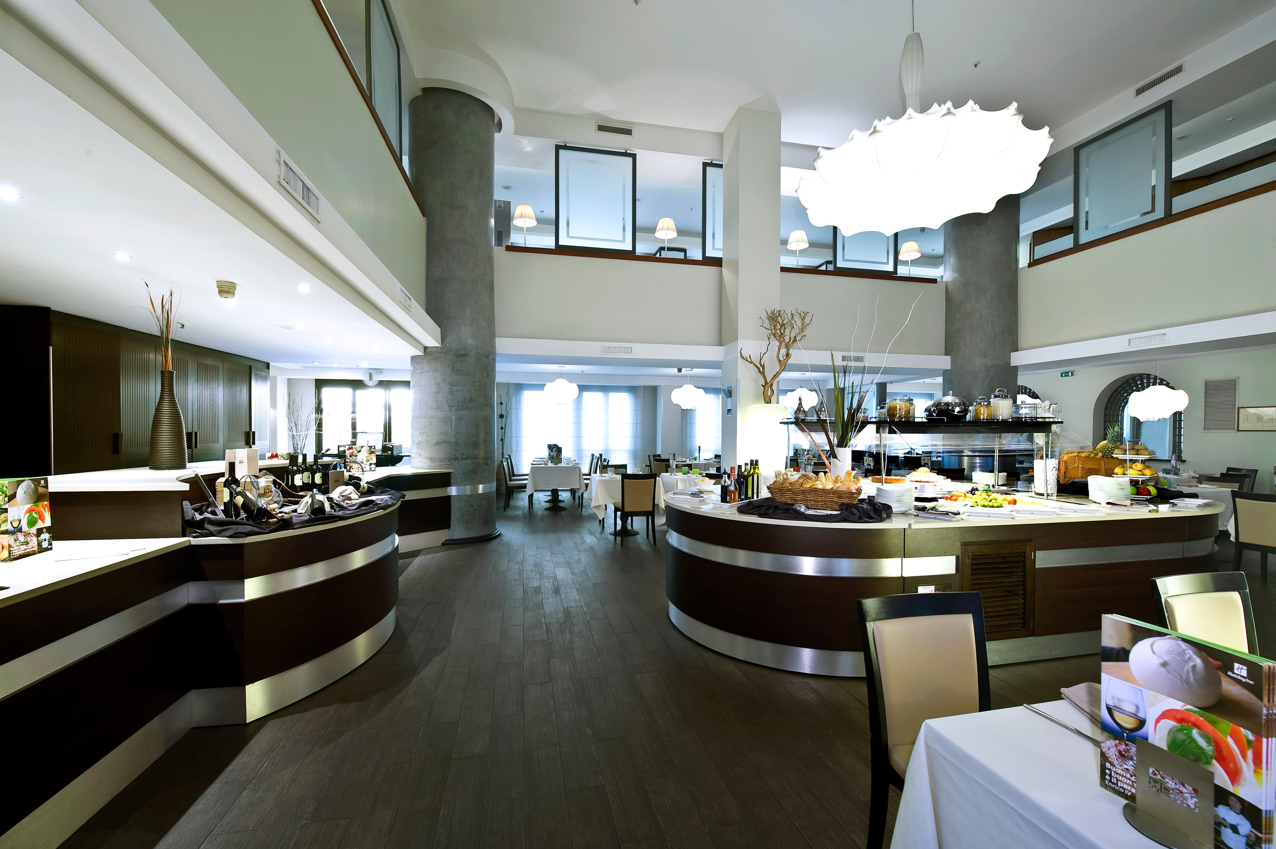 Holiday Inn Naples By Ihg Esterno foto