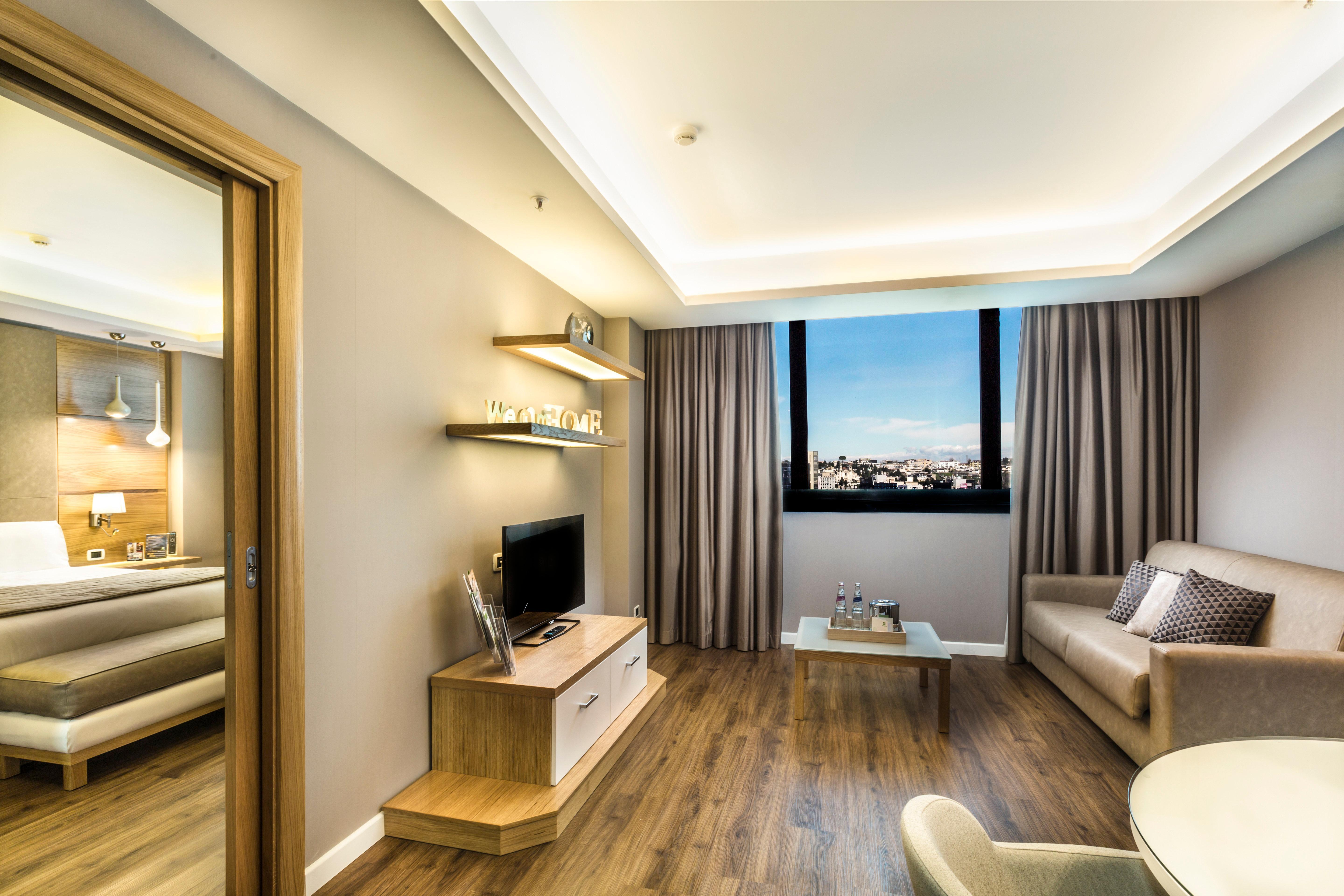 Holiday Inn Naples By Ihg Esterno foto