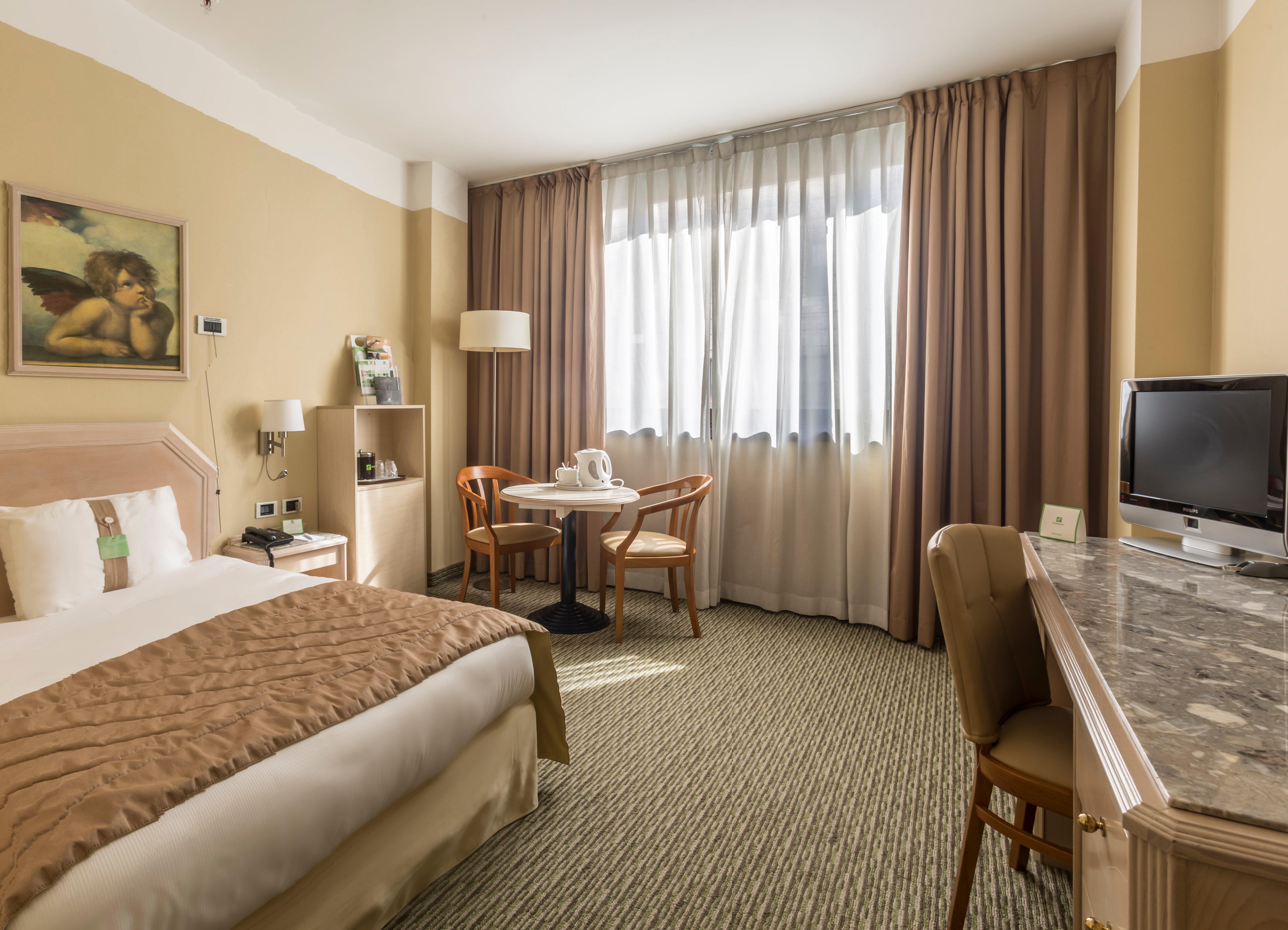 Holiday Inn Naples By Ihg Esterno foto